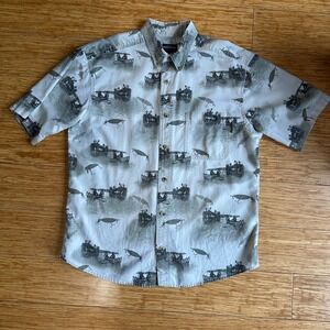 WOOLRICH Mens Size Medium Short Sleeve Button Down Shirt Graphic Boat Fish